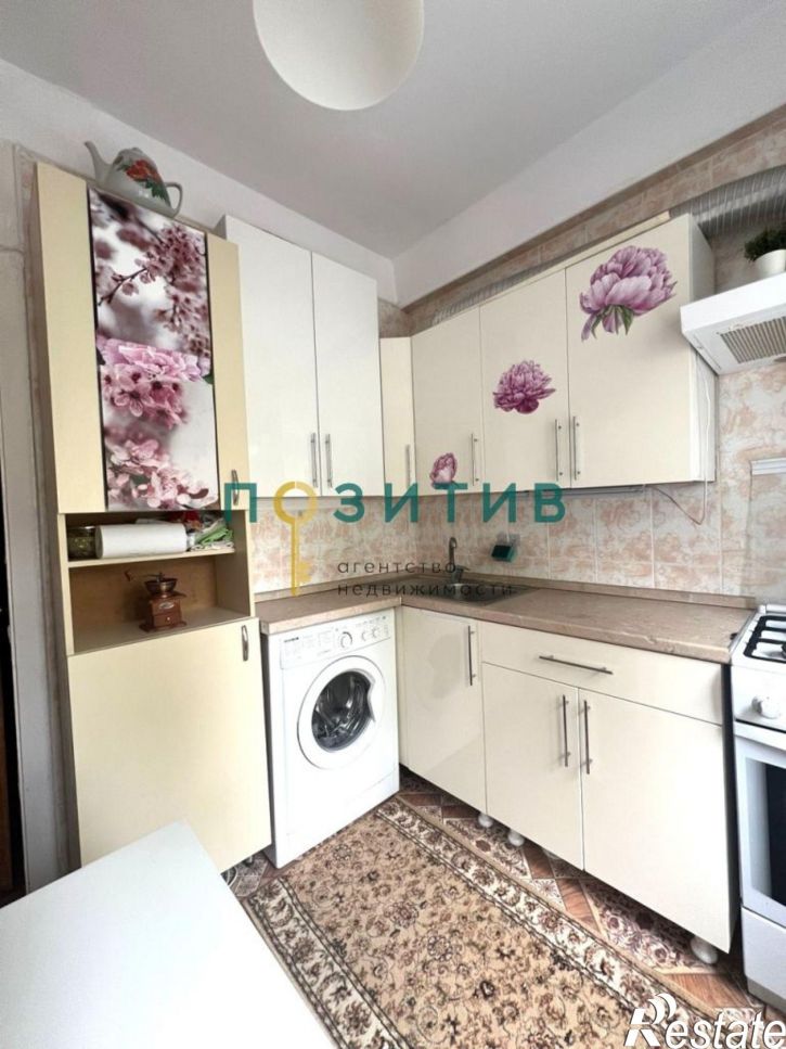 3-комн квартира Аллея Строителей ул, 6к3