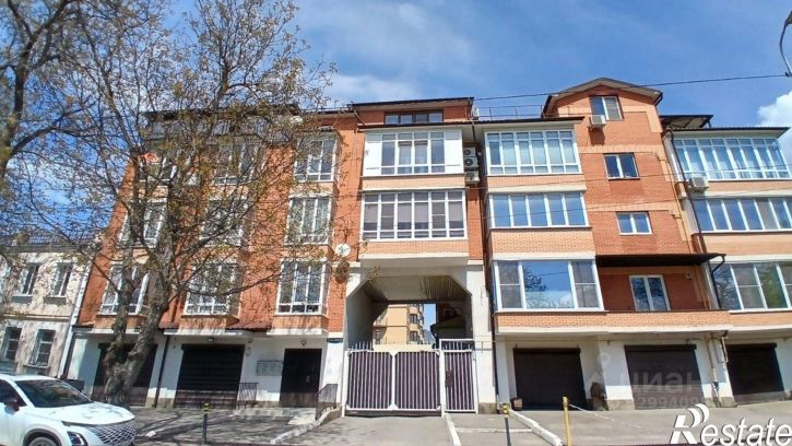 4-комн квартира ул Ипподромная, 1,  д. 1