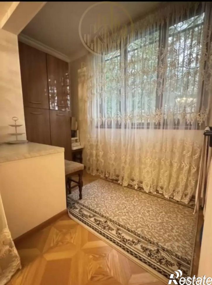 3-комн квартира пр-кт Калинина, 162,  д. 162