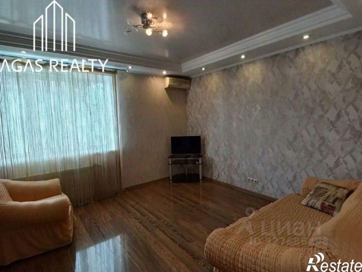 2-комн квартира ул Нежнова, 21/1,  д. 21/1