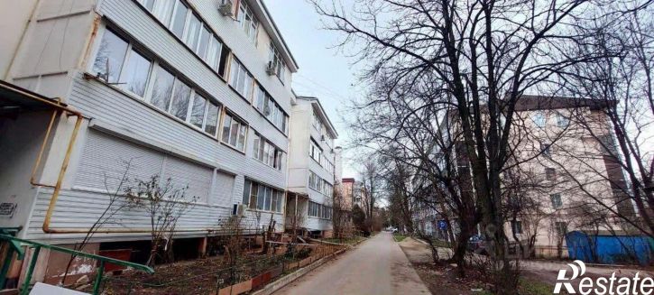 2-комн квартира ул Орджоникидзе, 8,  д. 8