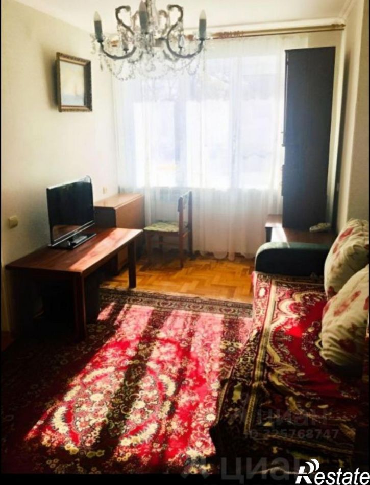1-комн квартира улица Юлиуса Фучика, 8 к1,  д. 8 к1