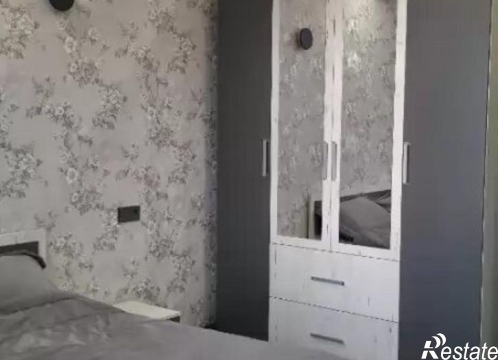 3-комн квартира улица Пальмиро Тольятти, 47,  д. 47
