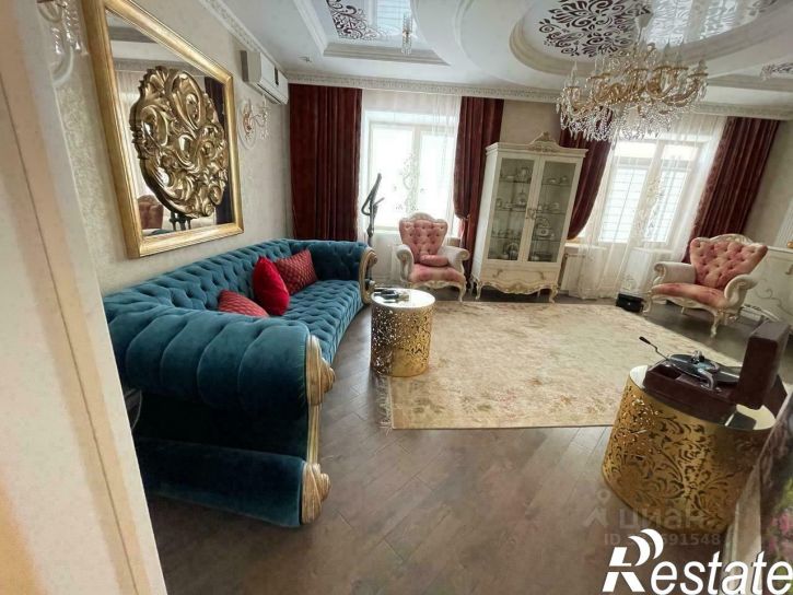 6-комн квартира улица Малыгина, 23,  д. 23