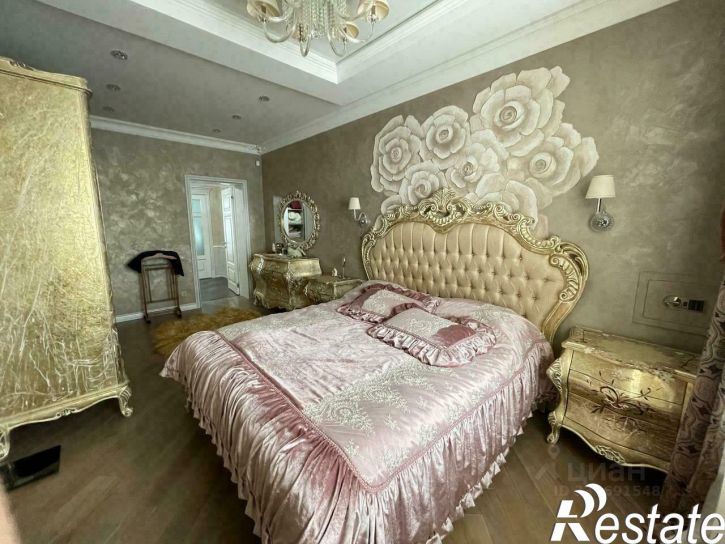 6-комн квартира улица Малыгина, 23,  д. 23