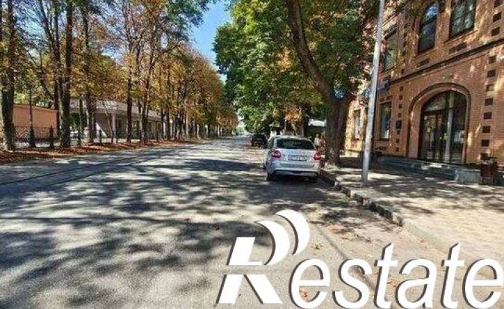 8-комн квартира проспект Кирова, 86,  д. 86