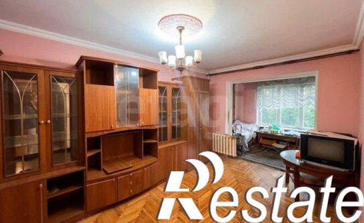 2-комн квартира проспект 40 лет Октября, 16,  д. 16