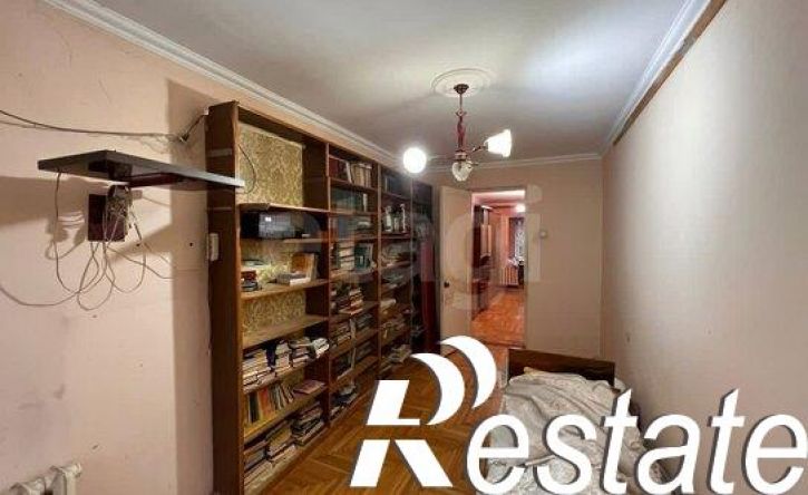 2-комн квартира проспект 40 лет Октября, 16,  д. 16