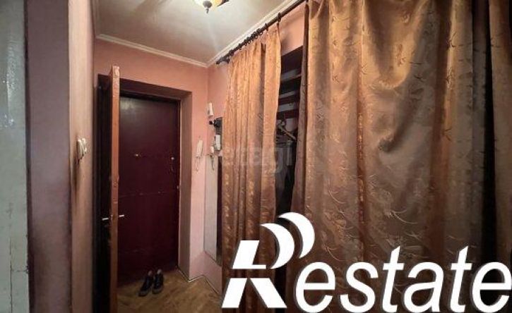 2-комн квартира проспект 40 лет Октября, 16,  д. 16