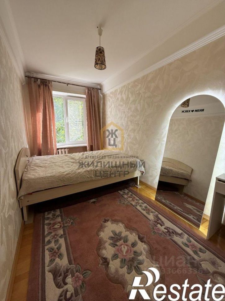 4-комн квартира Московская улица, 92 к1,  д. 92 к1
