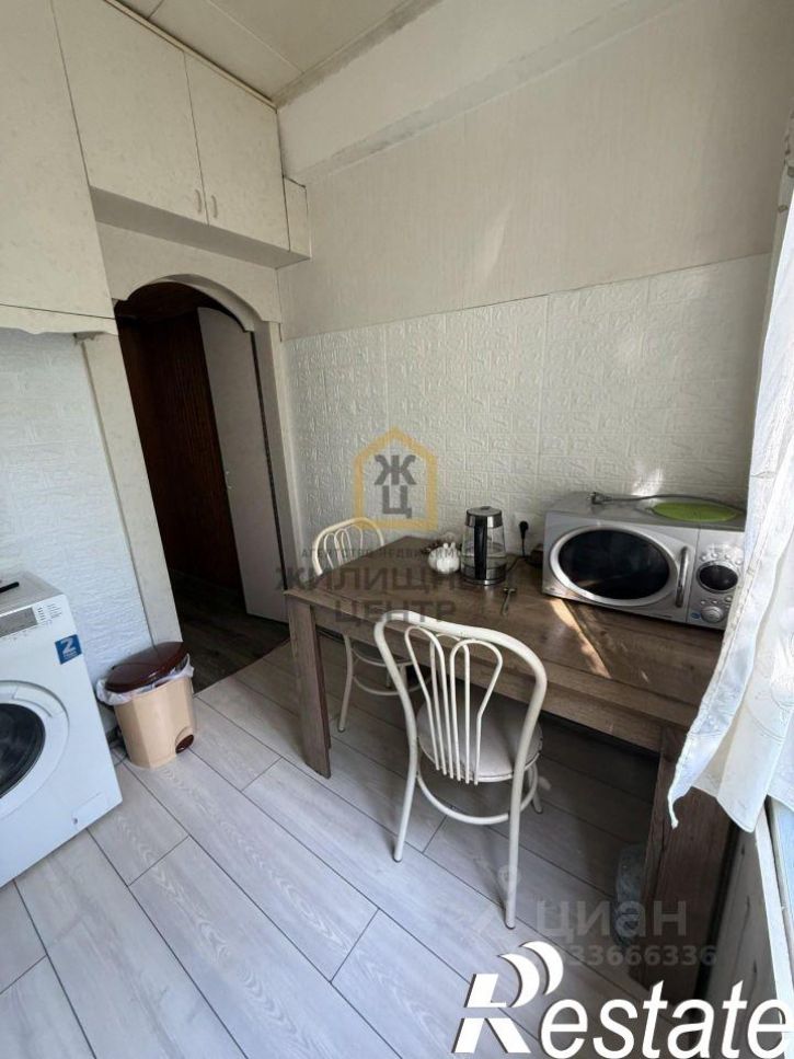 4-комн квартира Московская улица, 92 к1,  д. 92 к1