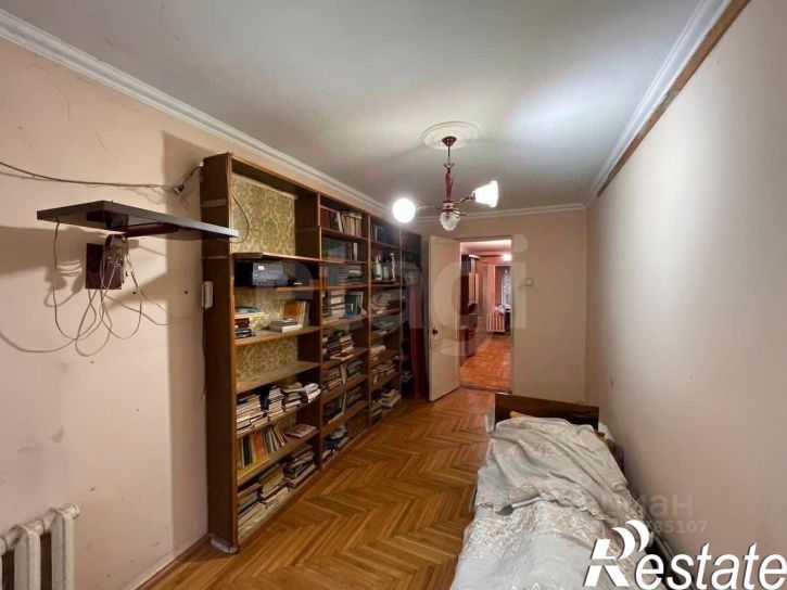 2-комн квартира проспект 40 лет Октября, 56,  д. 56