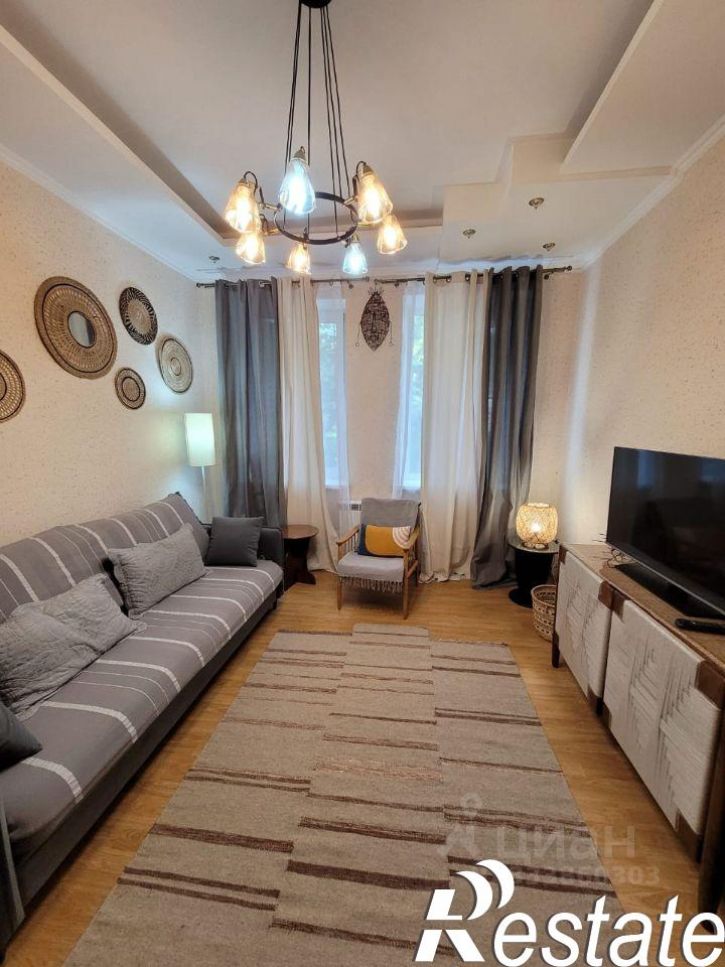 2-комн квартира проспект Кирова, 39,  д. 39