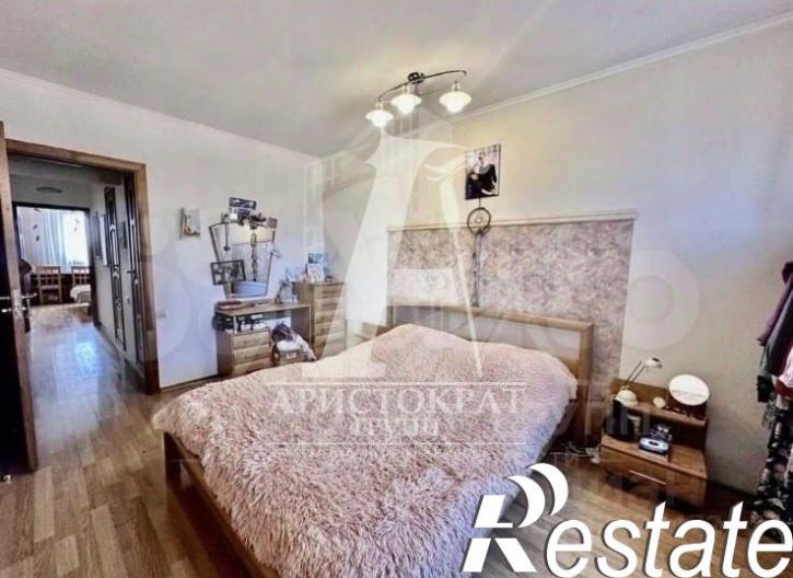 4-комн квартира Украинская улица, 31,  д. 31