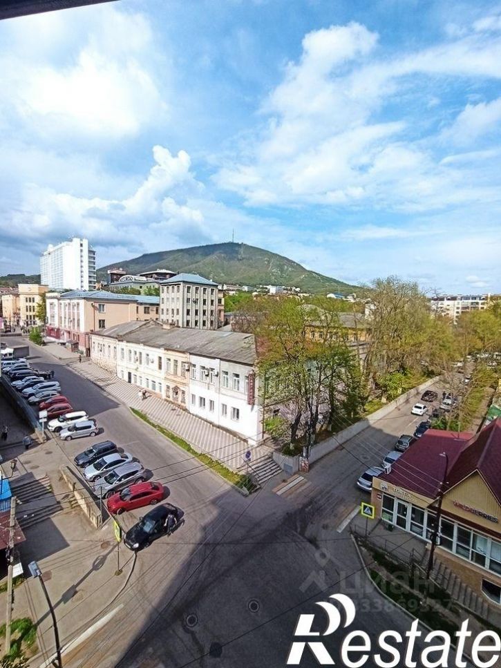 2-комн квартира улица Власова, 31,  д. 31