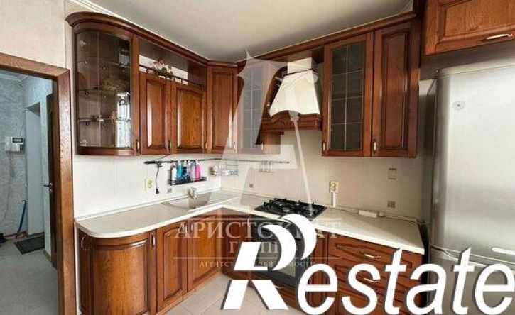 3-комн квартира улица Адмиральского, 6А,  д. 6А