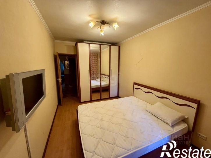 2-комн квартира улица Адмиральского, 2,  д. 2