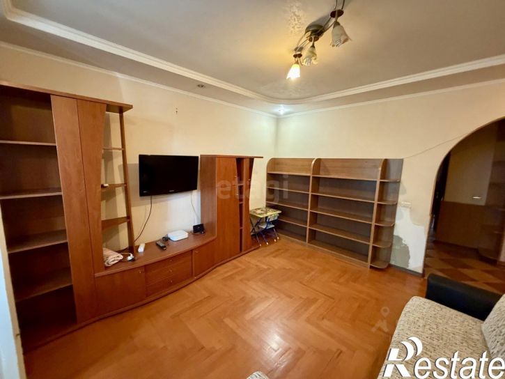 2-комн квартира улица Адмиральского, 2,  д. 2