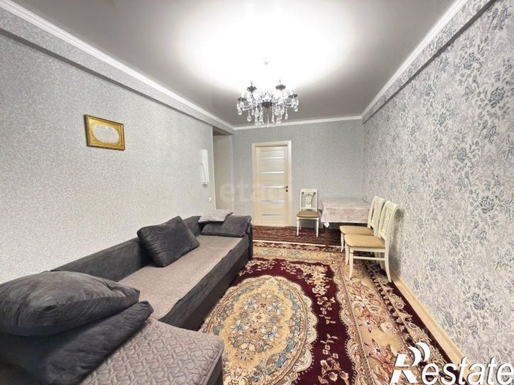 3-комн квартира улица Юлиуса Фучика, 15,  д. 15