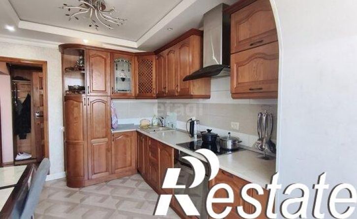 3-комн квартира улица Адмиральского, 8/5,  д. 8/5
