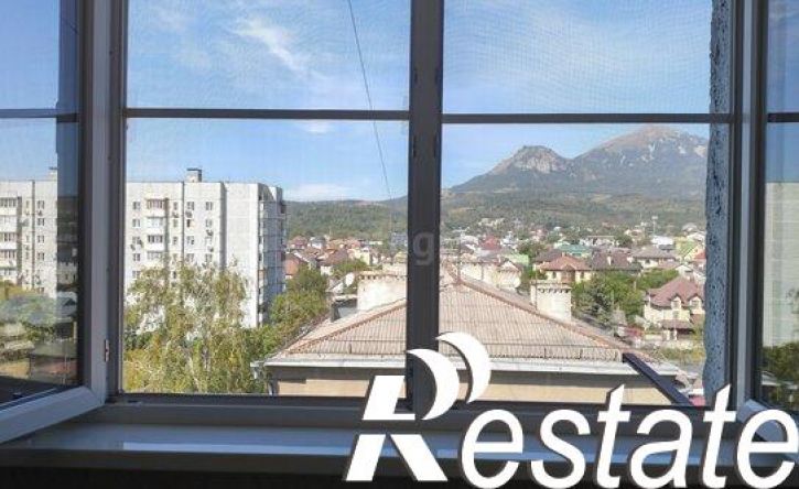 3-комн квартира улица Адмиральского, 8/5,  д. 8/5