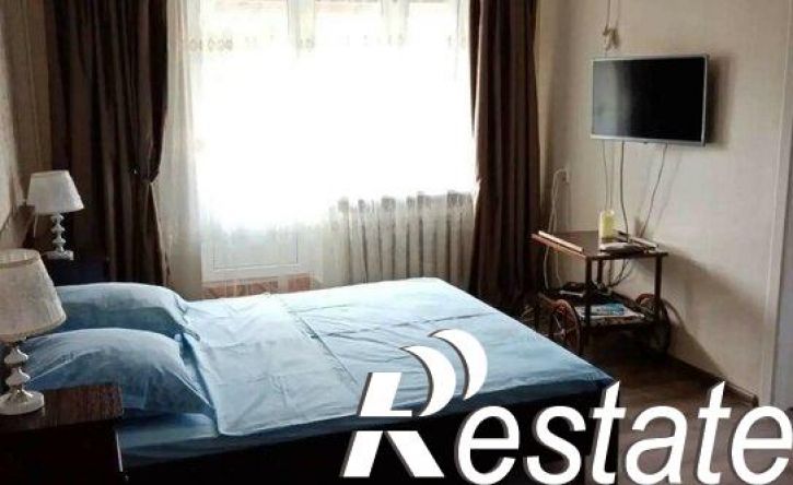 2-комн квартира проспект Калинина, 27 к4,  д. 27 к4