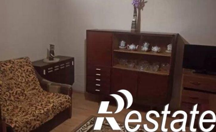 3-комн квартира проспект Кирова, 64,  д. 64