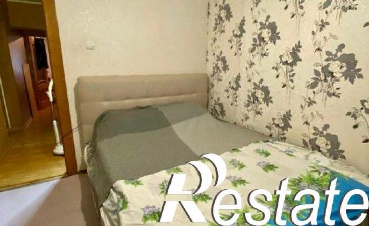 3-комн квартира улица Матвеева, 1,  д. 1