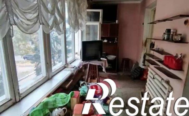 2-комн квартира проспект 40 лет Октября, 16,  д. 16