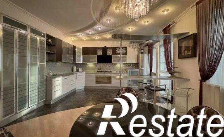 3-комн квартира улица Кучуры, 1,  д. 1