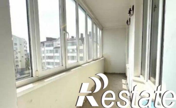 3-комн квартира улица Розы Люксембург, 42,  д. 42