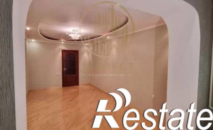 3-комн квартира улица Дунаевского, 20Б,  д. 20Б