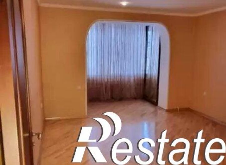 3-комн квартира улица Дунаевского, 20Б,  д. 20Б
