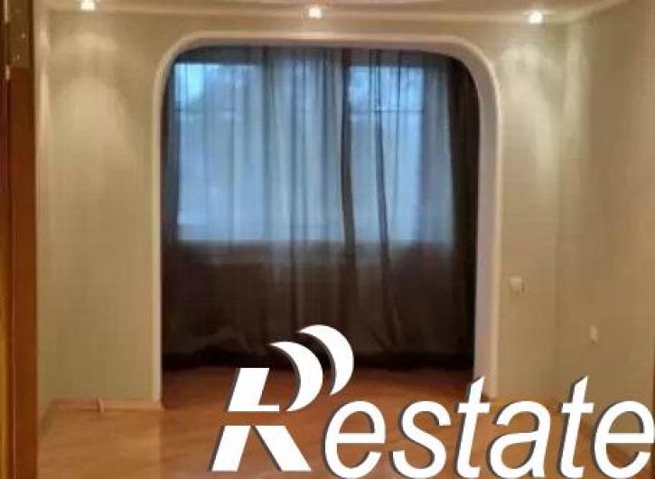 3-комн квартира улица Дунаевского, 20Б,  д. 20Б