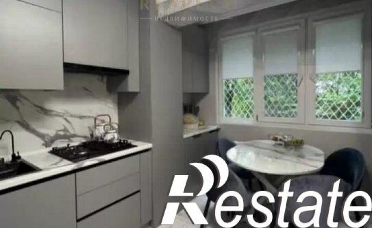 4-комн квартира улица Панагюриште, 10,  д. 10