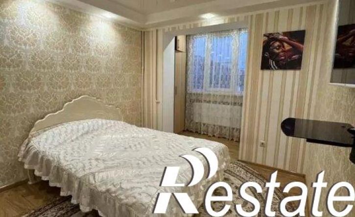 3-комн квартира улица Адмиральского, 35/2,  д. 35/2