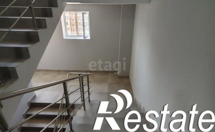 3-комн квартира улица Пальмиро Тольятти, 45,  д. 45