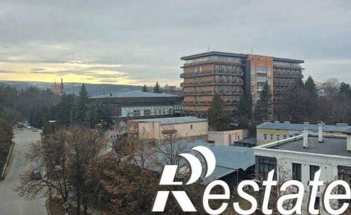 3-комн квартира улица Дзержинского, 30,  д. 30