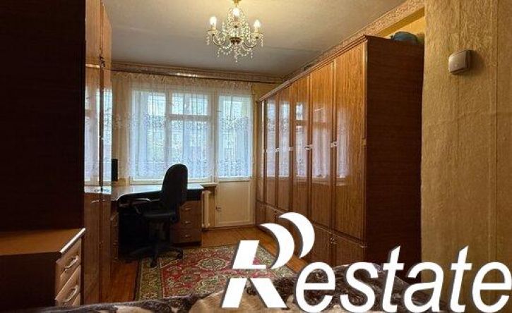 2-комн квартира проспект 40 лет Октября, 21,  д. 21