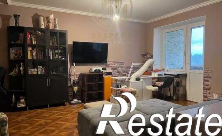 3-комн квартира улица Егоршина, 2,  д. 2