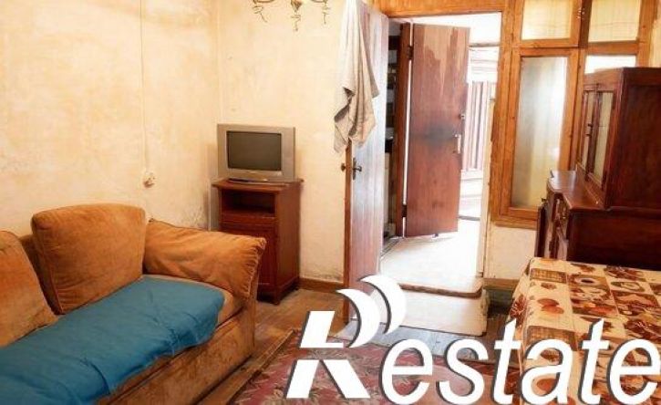2-комн квартира улица Коста Хетагурова, 42,  д. 42
