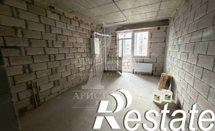 3-комн квартира улица Пальмиро Тольятти, 45,  д. 45