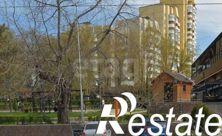 2-комн квартира улица Орджоникидзе, 3,  д. 3