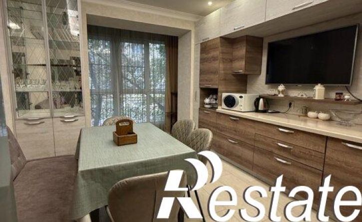 4-комн квартира улица Пестова, 13 к1,  д. 13 к1