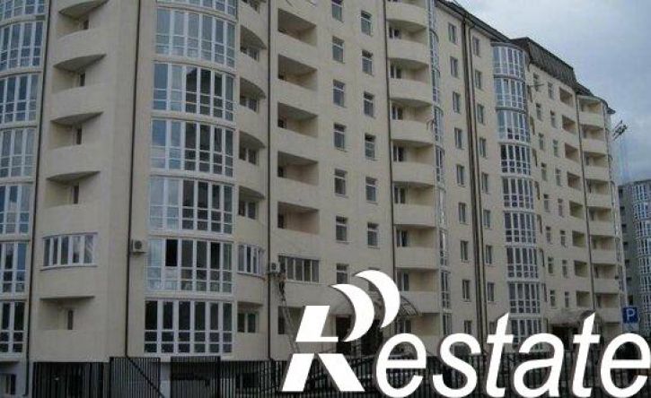 3-комн квартира улица Нежнова, 52,  д. 52