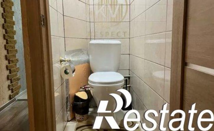 3-комн квартира улица Аллея Строителей, 4,  д. 4