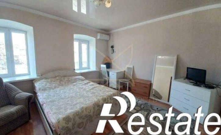 1-комн квартира Октябрьская улица, 33,  д. 33