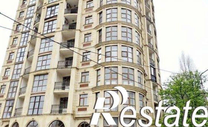 3-комн квартира улица Власова, 31,  д. 31