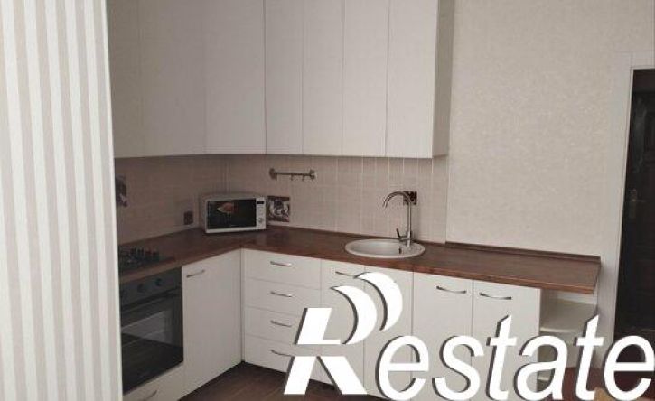 1-комн квартира улица Нежнова, 33,  д. 33