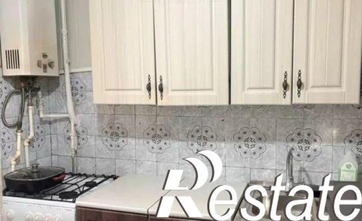 3-комн квартира улица Юлиуса Фучика, 21,  д. 21